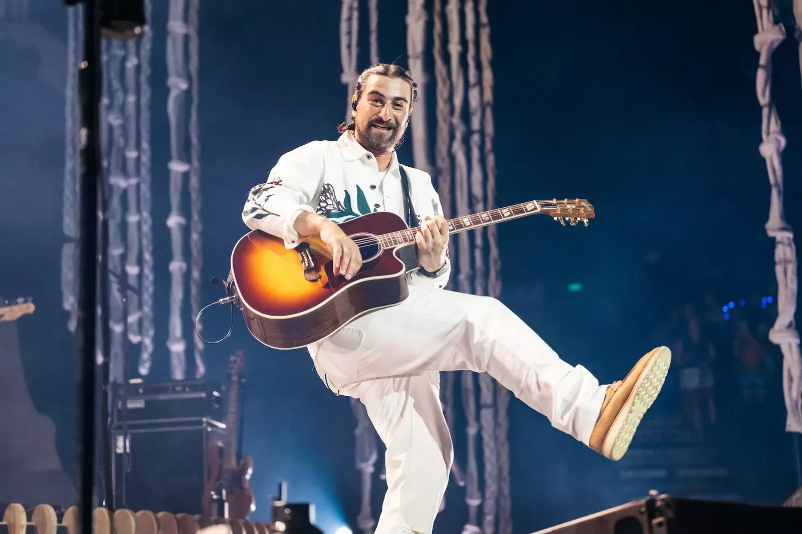 Noah Kahan - The Great Divide Tour: Dates, Story & Why This Is A Must See